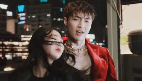 流星男女主吃瓜视频,甜蜜互动引网友热议