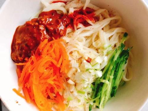 吃瓜面的视频大全,揭秘网络热门美食背后的故事