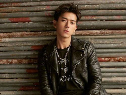 李现吃瓜视频真假对比,真瓜还是假瓜，真相大揭秘！  第2张