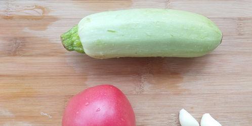 去闺蜜家吃蜜瓜视频下载,闺蜜家甜蜜时光视频回顾  第2张