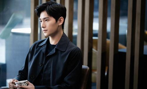 杨洋最新吃瓜视频,揭秘明星幕后生活片段  第3张